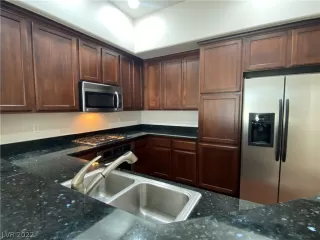 Photo #3: 2397770 Listing 