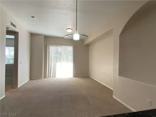 Photo #5: 2397770 Listing 