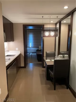 Photo #5: 2397772 Listing 