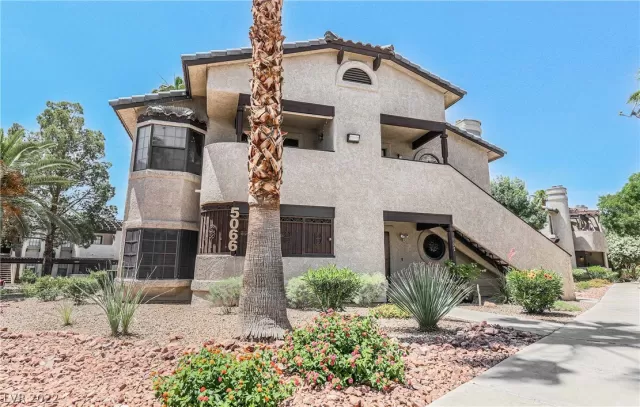 MLS: 2397794 Condo For Sale