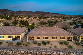 Photo #1: 2397801 Listing