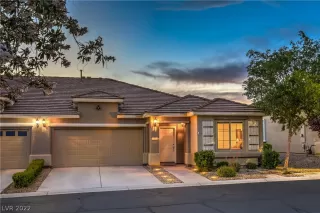 Photo #2: 2397801 Listing