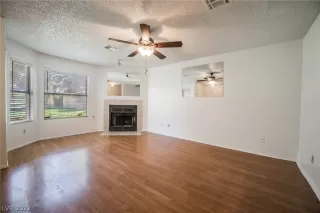 Photo #3: 2397816 Listing 