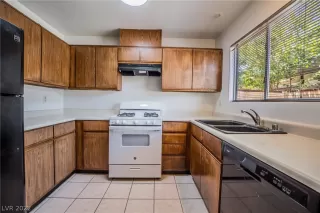 Photo #6: 2397816 Listing 