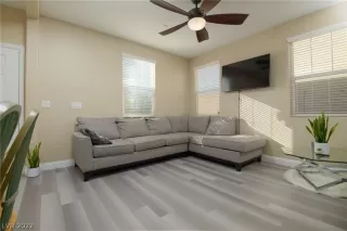 Photo #3: 2397834 Listing 