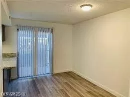 Photo #3: 2397875 Listing 