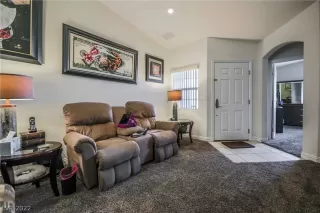 Photo #3: 2397940 Listing 