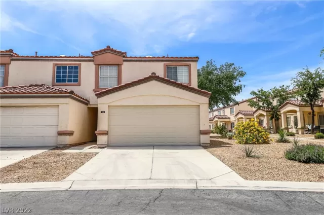 MLS: 2397997 Condo For Sale