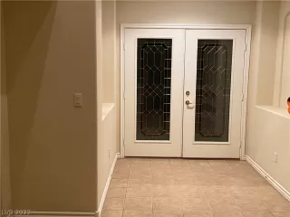 Photo #2: 2398030 Listing