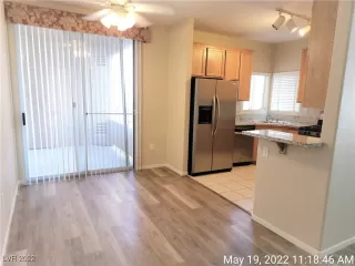 Photo #5: 2398072 Listing 