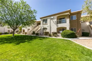 Photo #1: 2398116 Listing