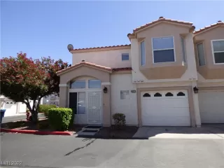 Photo #2: 2398158 Listing