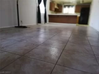 Photo #4: 2398168 Listing 