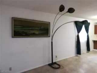 Photo #6: 2398168 Listing 