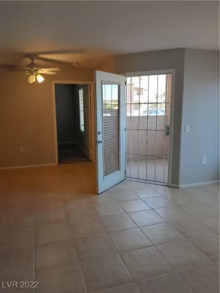 Photo #4: 2398183 Listing 