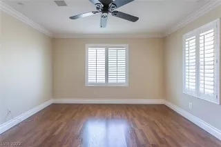 Photo #2: 2398198 Listing