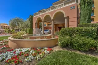 Photo #2: 2398208 Listing