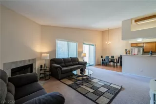 Photo #2: 2398212 Listing 