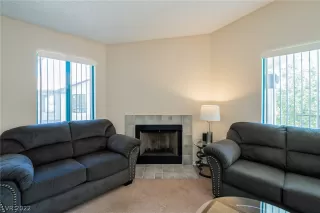 Photo #4: 2398212 Listing 