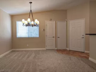 Photo #1: 2398269 Listing