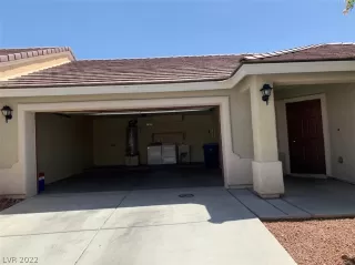 Photo #2: 2398286 Listing 