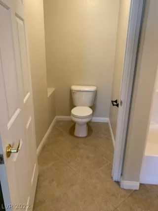 Photo #6: 2398286 Listing 