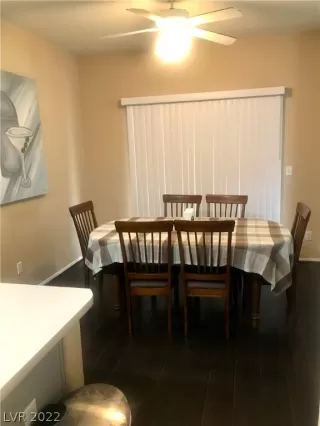 Photo #3: 2398296 Listing 