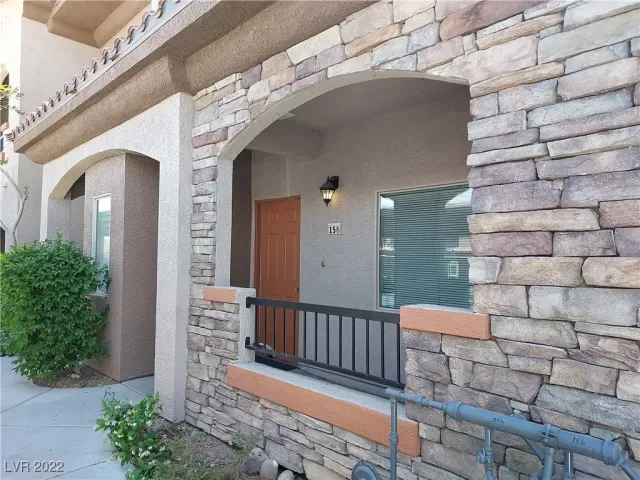 MLS: 2398356 Condo For Sale