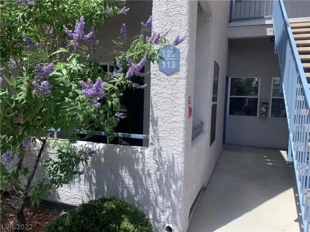 MLS: 2398536 Condo For Sale