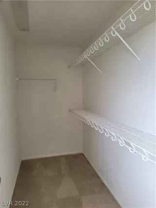 Photo #6: 2398606 Listing 