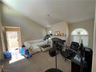 Photo #1: 2398634 Listing