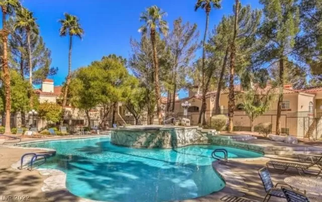 MLS: 2398657 Condo For Sale