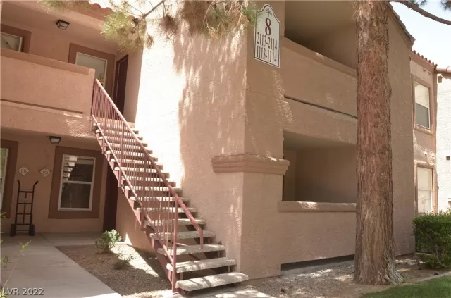 MLS: 2398703 Condo For Sale