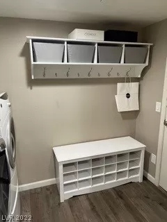 Photo #2: 2398769 Listing 