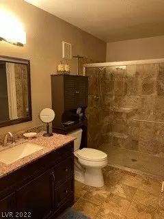 Photo #5: 2398769 Listing 