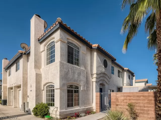 MLS: 2398847 Condo For Sale