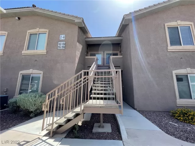 MLS: 2398897 Condo For Sale