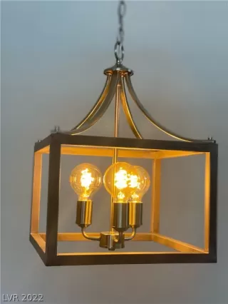 Photo #5: 2398904 Listing