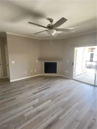 Photo #6: 2398904 Listing