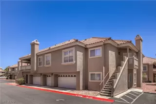 Photo #1: 2398931 Listing 