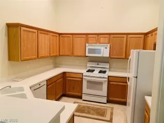 Photo #6: 2398954 Listing 