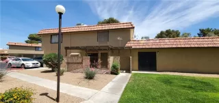 Photo #2: 2398962 Listing