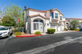 Photo #2: 2399012 Listing 