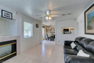 Photo #3: 2399012 Listing 