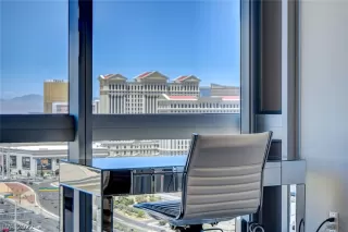 Photo #6: 2399017 Listing 