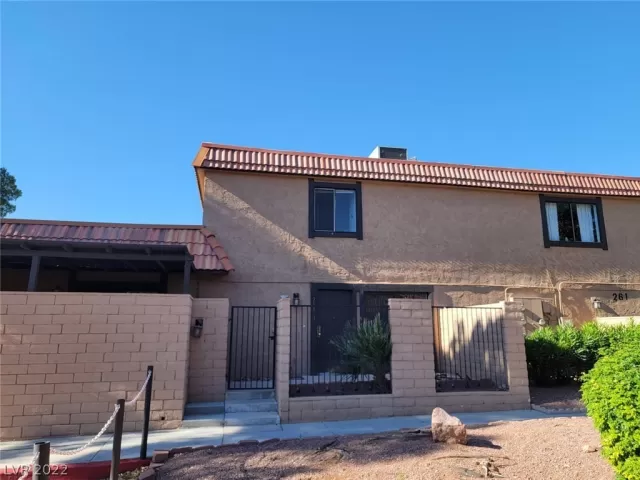 MLS: 2399101 Condo For Sale