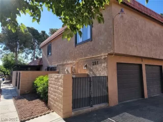 Photo #4: 2399101 Listing