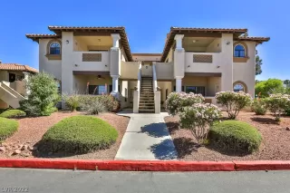 Photo #1: 2399110 Listing