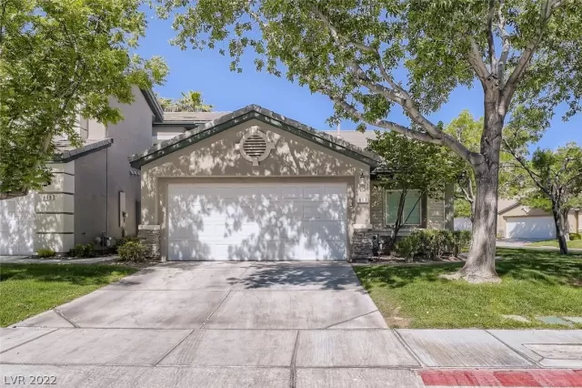 MLS: 2399124 Condo For Sale