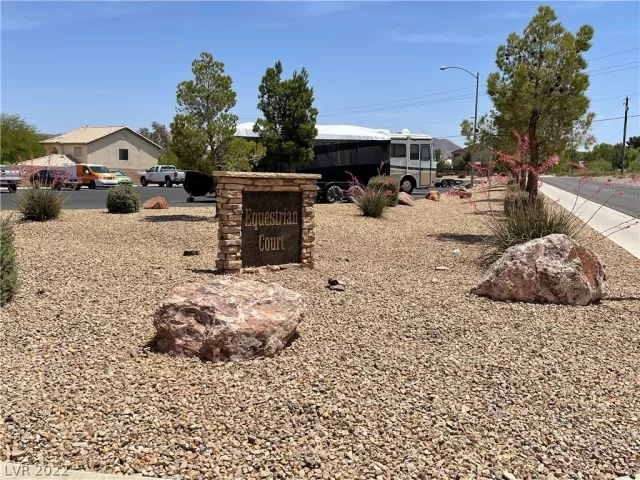 MLS: 2399179 Condo For Sale